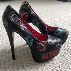 Vampire “Bite Me!” Pumps
